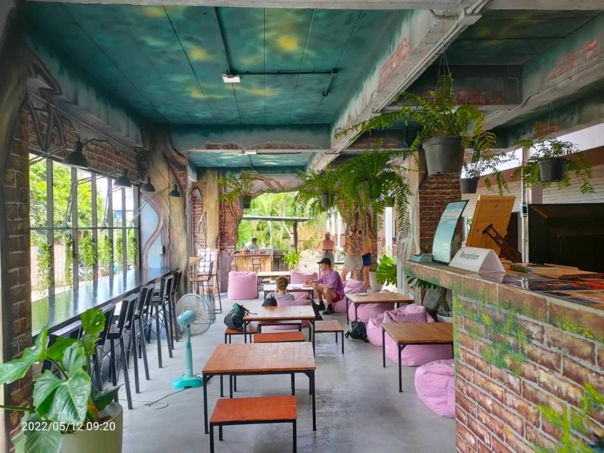 Save Hostel Тау Экстерьер фото
