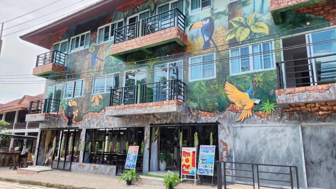 Save Hostel Тау Экстерьер фото