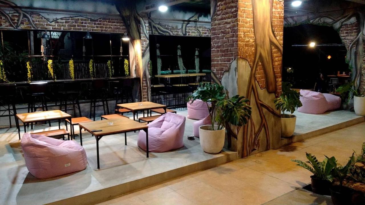 Save Hostel Тау Экстерьер фото
